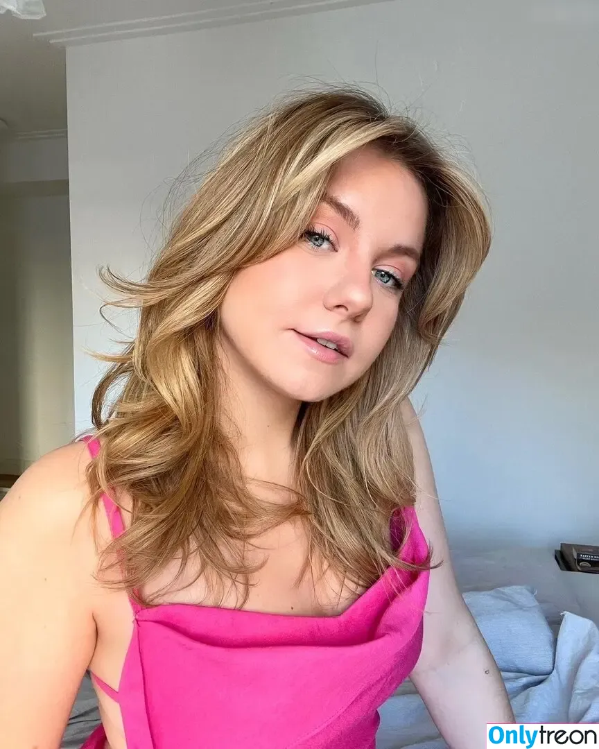 KellyMissesvlog nude photo #0057 (ajandkelz)