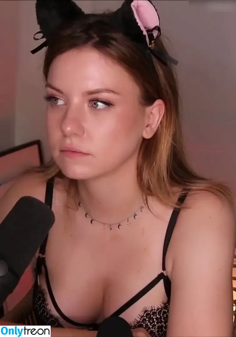 KellyMissesvlog голая photo #0096 (ajandkelz)