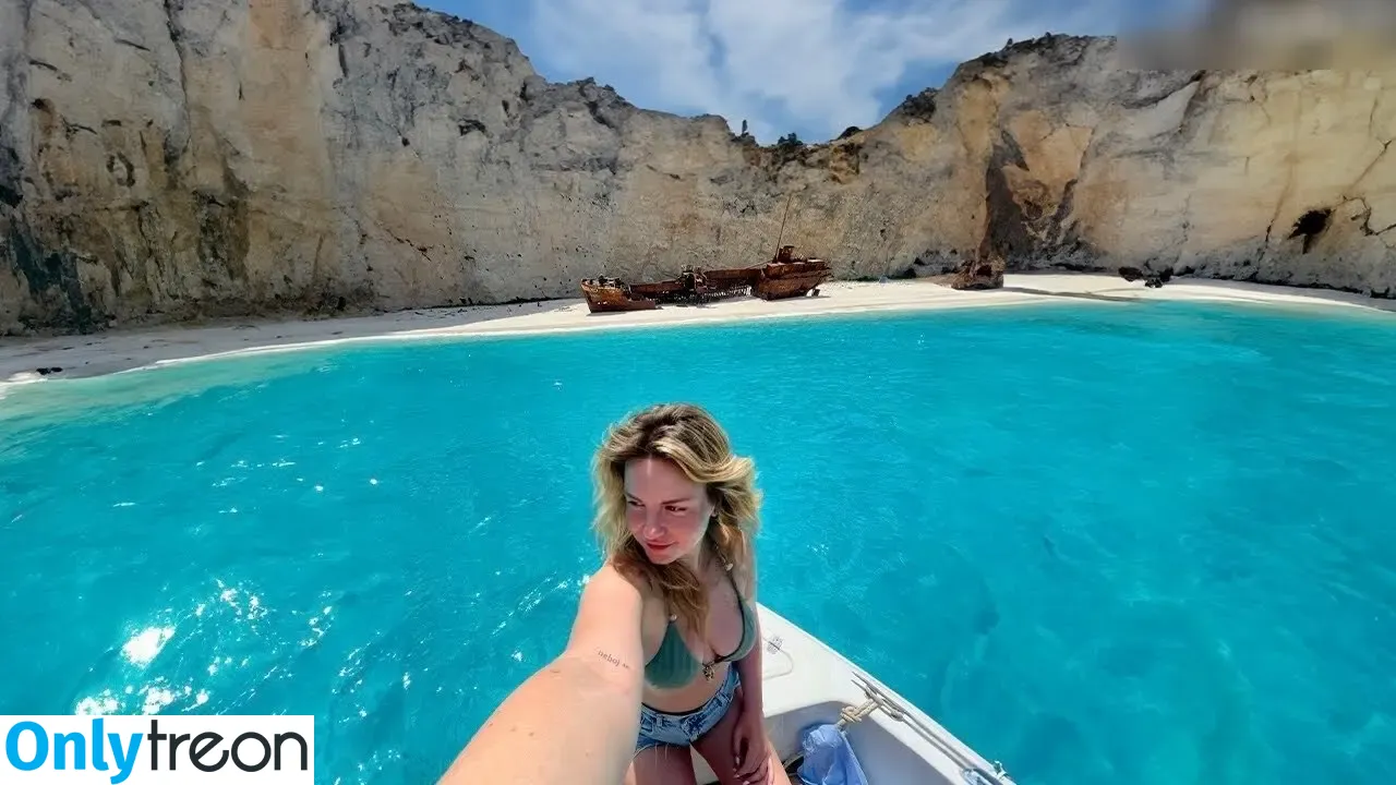 KellyMissesvlog голая photo #0099 (ajandkelz)