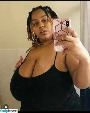 Kellymoonstone / Afr0dyte / kyelloscuro nude photo #0003