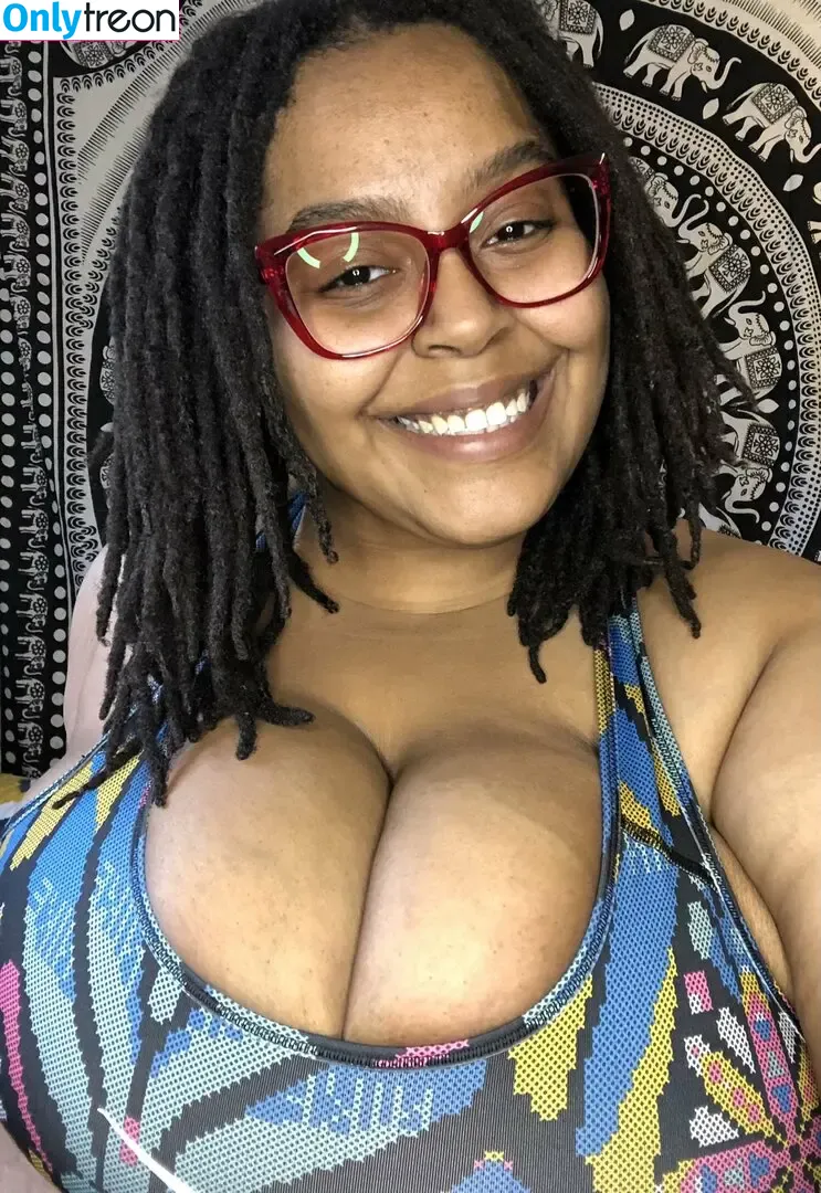 Kellymoonstone nude photo #0015 (Afr0dyte / kyelloscuro)