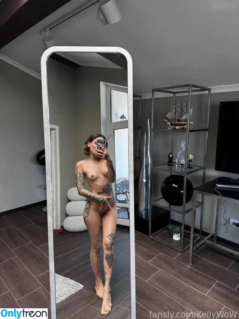 KellyWoW nude photo #0038 (KellyWoW)