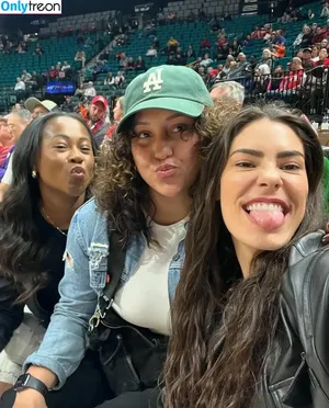 Kelsey Plum WNBA Star / kelseyplum10 nude photo #0046