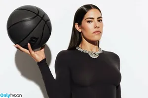 Kelsey Plum / kelseyplum10 nude photo #0009