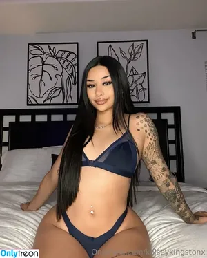 kelseykingstonx / kelsey_kingston nude photo #0028