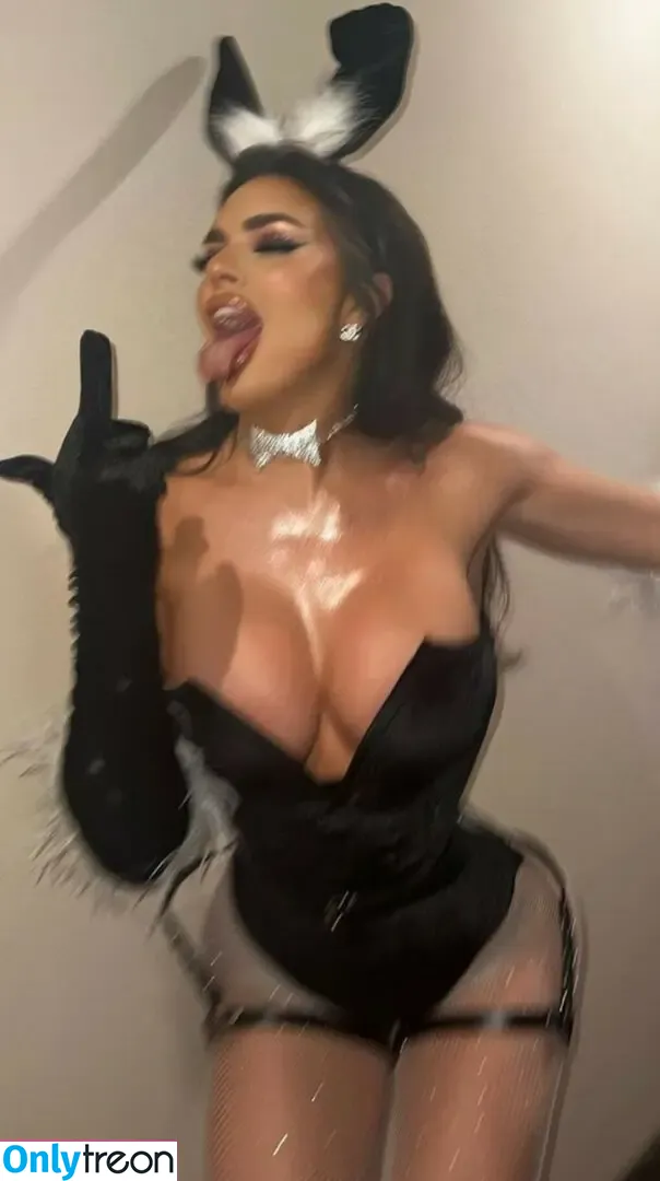 Kelsie Jean Smeby nude photo #0009 (kelsie / kjsmeby)