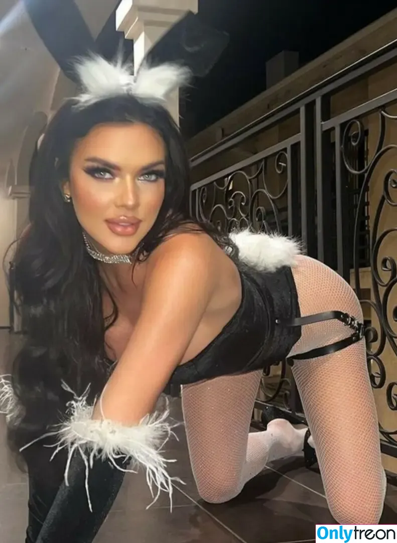 Kelsie Jean Smeby nude photo #0011 (kelsie / kjsmeby)