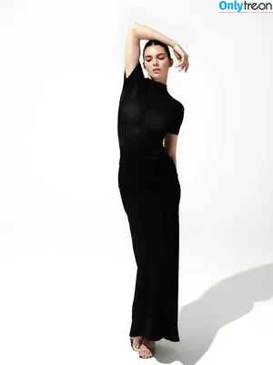 Kendall Jenner / KendallJenner nude photo #4361