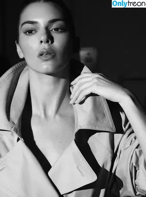 Kendall Jenner / KendallJenner nude photo #4365