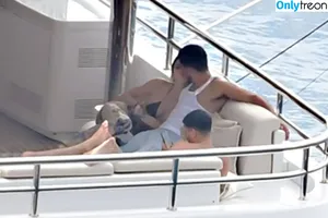 Kendall Jenner / KendallJenner nude photo #5260