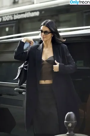 Kendall Jenner / KendallJenner nude photo #5401