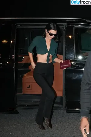 Kendall Jenner / KendallJenner nude photo #5444