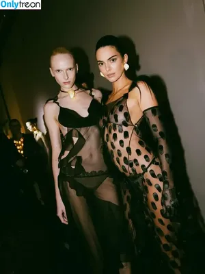 Kendall Jenner / KendallJenner nude photo #5472