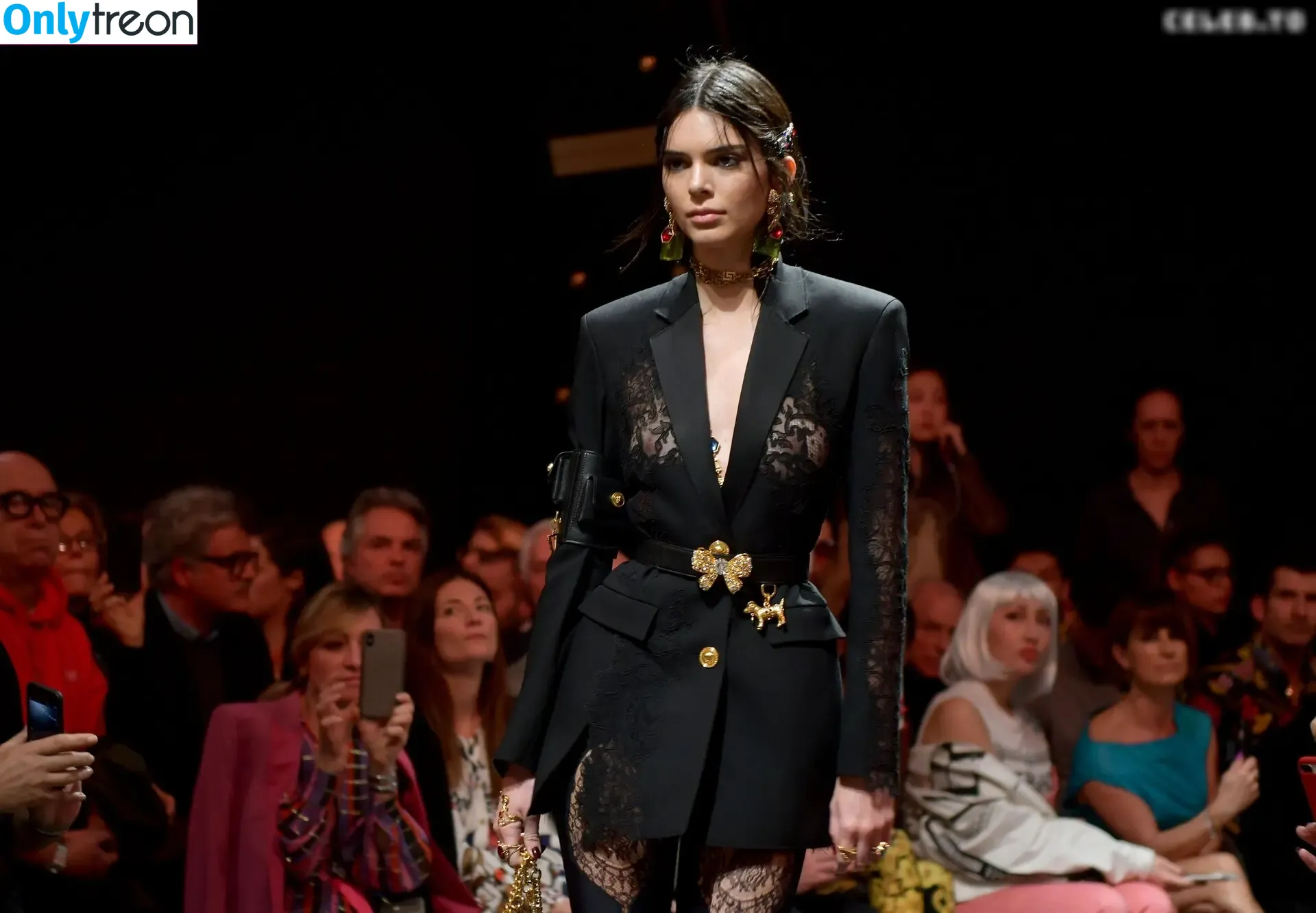 Kendall Jenner голая photo #5270 (KendallJenner)