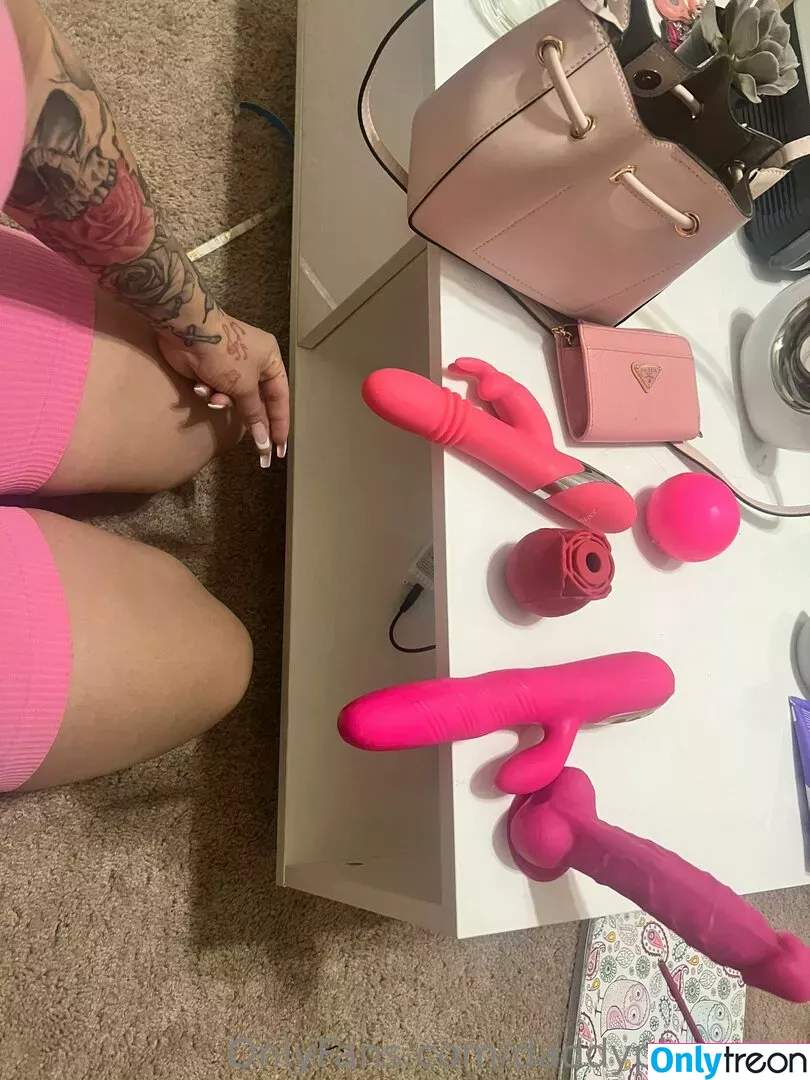 kendallknightt голая photo #0046 (daddypleaserrr / kenziekreamss)