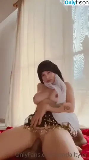kendalltyler_ / Kendall Tyler / kendalltyler nude photo #0005