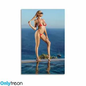 Kendra Sunderland / kslibrarygirl / therealkendrasunderland nude photo #2153