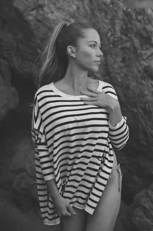 Kendra Wilkinson / KendraWilkinson фото голая #0121