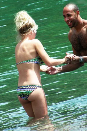 Kendra Wilkinson / KendraWilkinson фото голая #0155