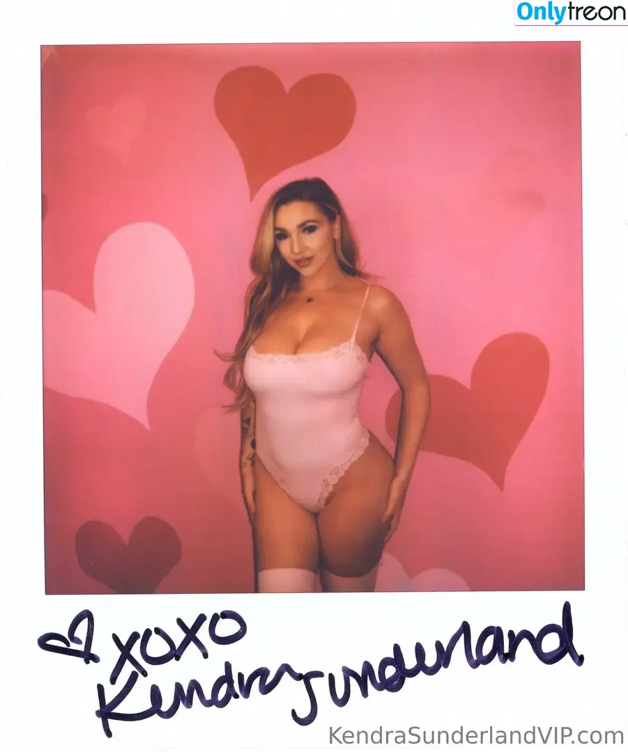 KendraSunderland голая photo #0327 (therealkslibrarygirl)