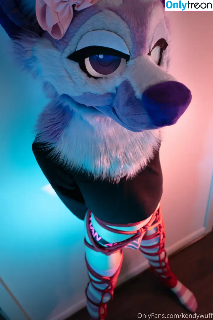 kendywuff голая photo #0085 (kendywuff)