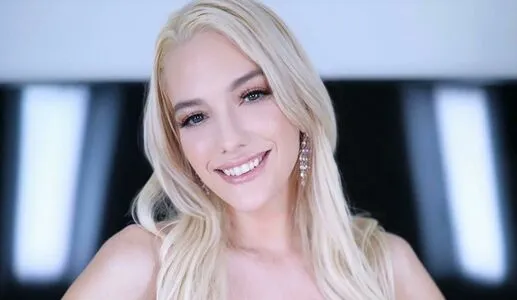 Kenna James / kennajames21 / kennajamesx / realkennajames фото голая #0286