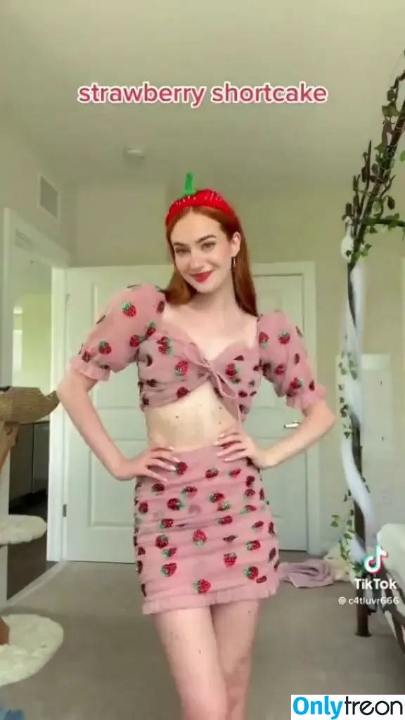 Kennedy Walsh nude photo #0421 (kennedyclairewalsh)