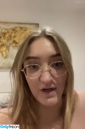  nude photo #0008
