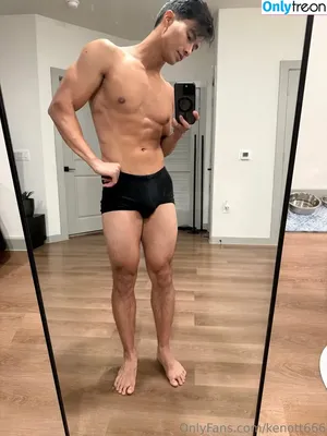  nude photo #0005