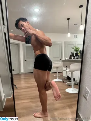  nude photo #0007