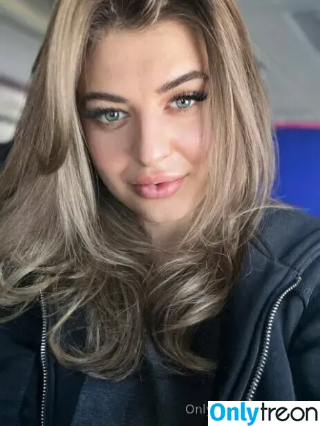 keri_ri nude photo #0010 (byekerri)