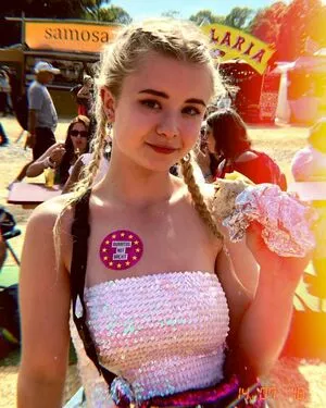 Kerry Ingram / kerry_ingram nude photo #0031