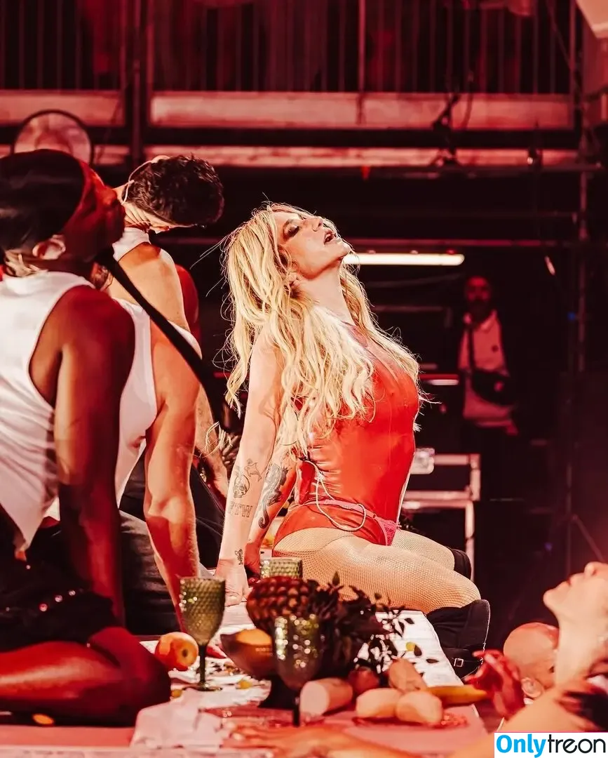 Kesha голая photo #0456 (iiswhoiis / wildgirl16)