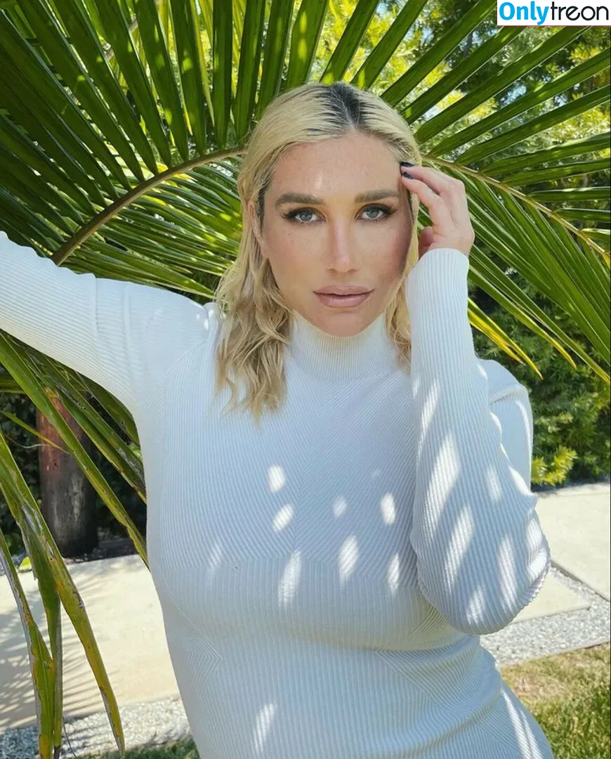 KeshaRose голая photo #0165 (KeshaRose)