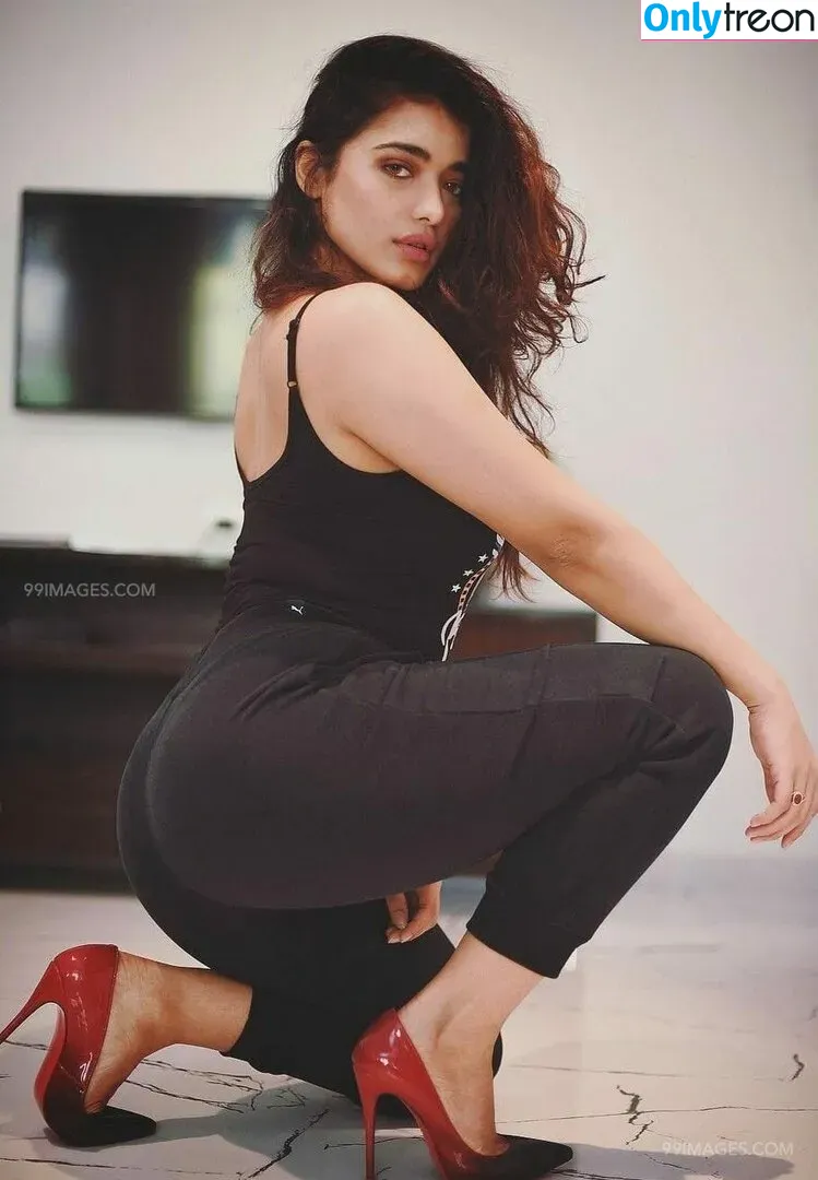 Ketika Sharma голая photo #0067 (ketikasharma)