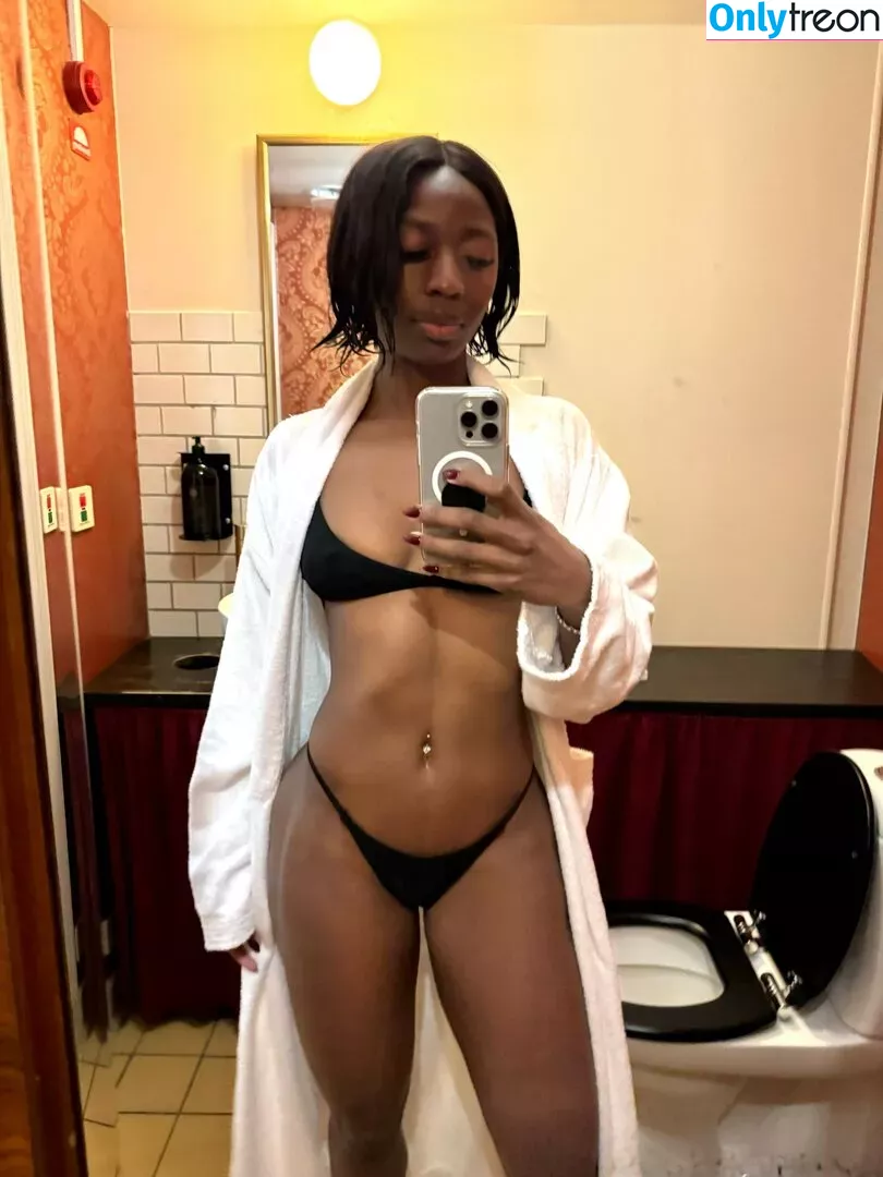 Khaddi Sagnia nude photo #0075 (khaddisagnia)