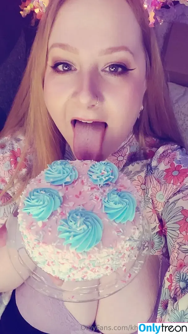 khaleesi420eats голая photo #0103 (khaleesi420eats)