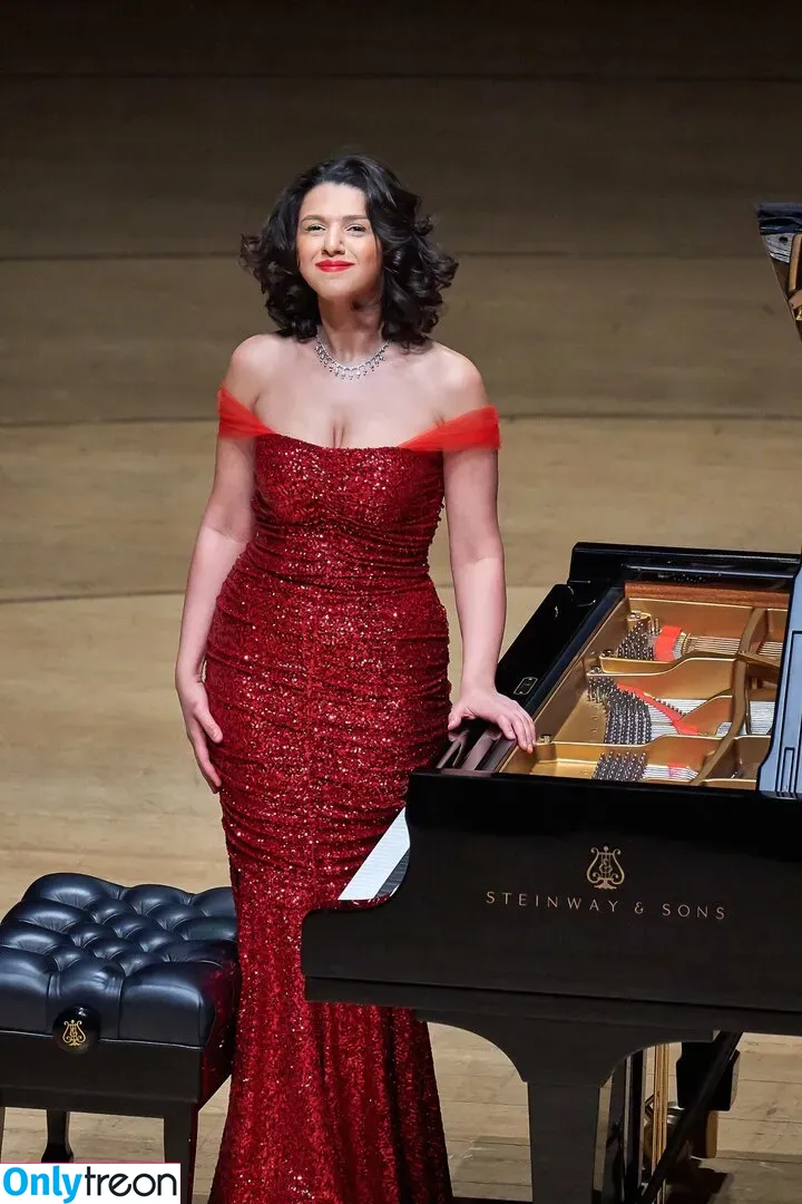 Khatia Buniatishvili nude photo #0065 (khatiabuniatishvili)