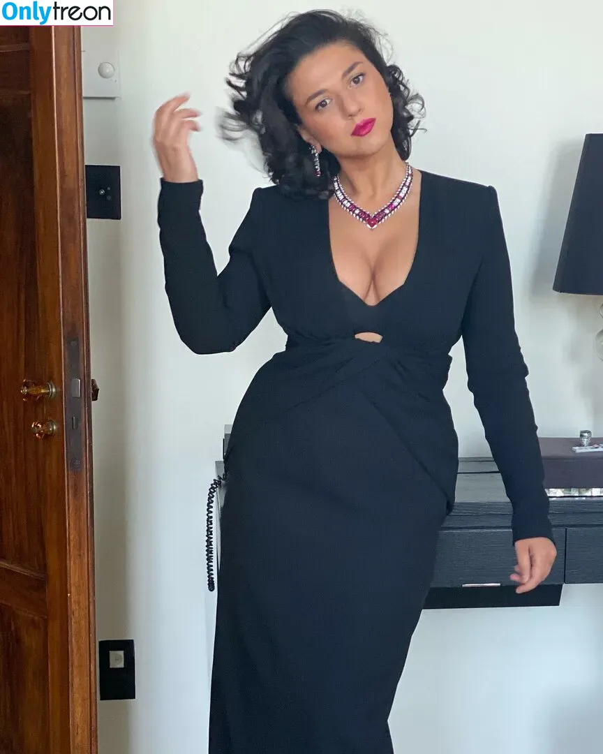 Khatia Buniatishvili nude photo #0068 (khatiabuniatishvili)