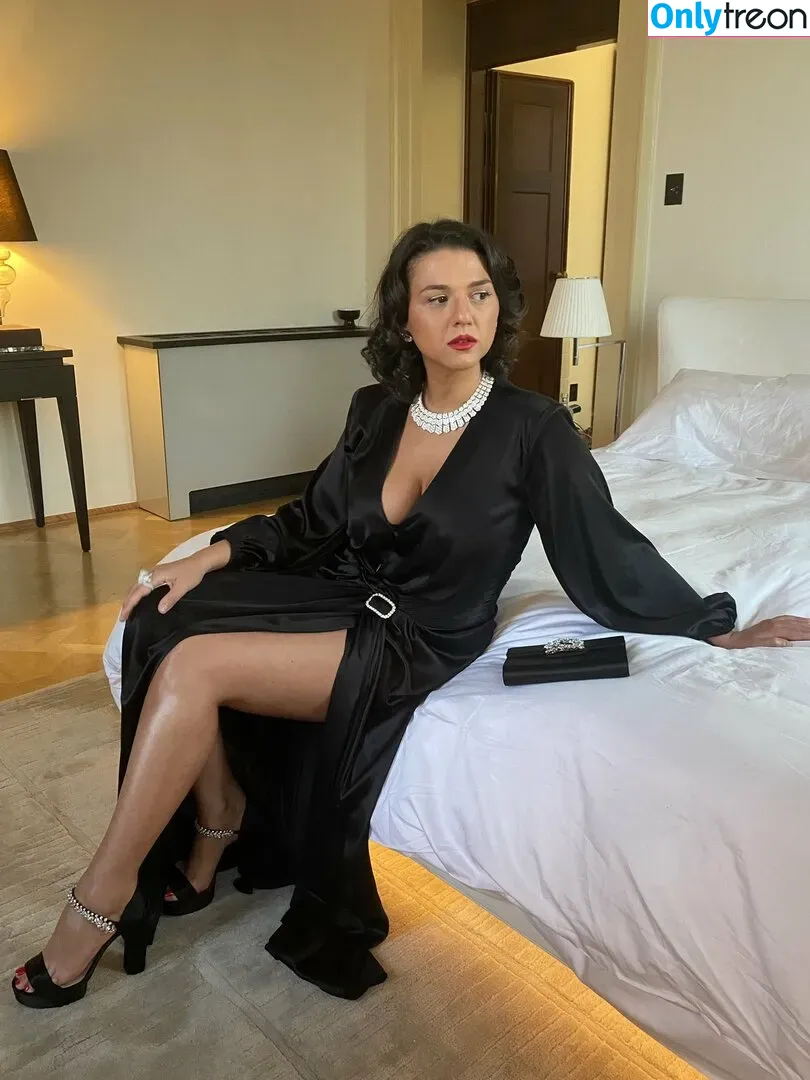 Khatia Buniatishvili голая photo #0121 (khatiabuniatishvili)