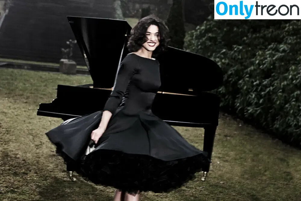 Khatia Buniatishvili nude photo #0198 (khatiabuniatishvili)
