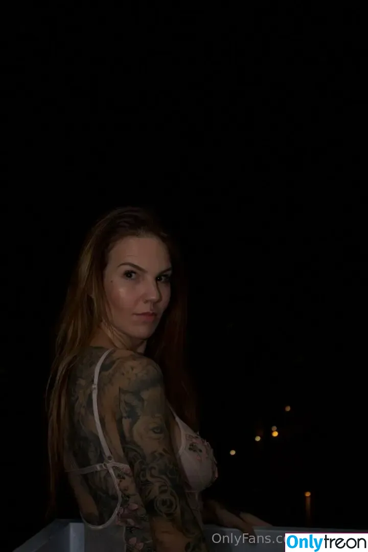 kheryna nude photo #0008 (kheryna__)