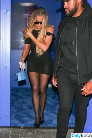 Khloe Kardashian / khloekardashian nude photo #0399