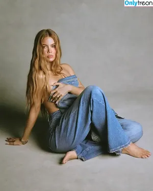 Khloe Kardashian / khloekardashian nude photo #0540