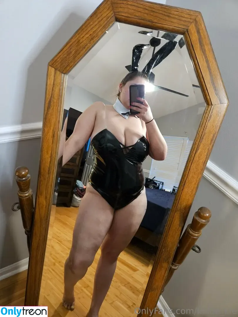 khloe_kie nude photo #0008 (khloe_kie)