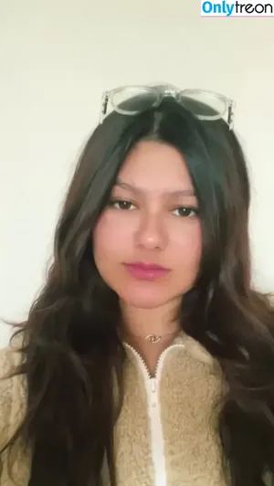 Khushi Tomar / __khushitomar / tomar_re nude photo #0007
