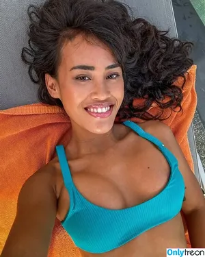 Kiana.pix / kianadoesit nude photo #0109