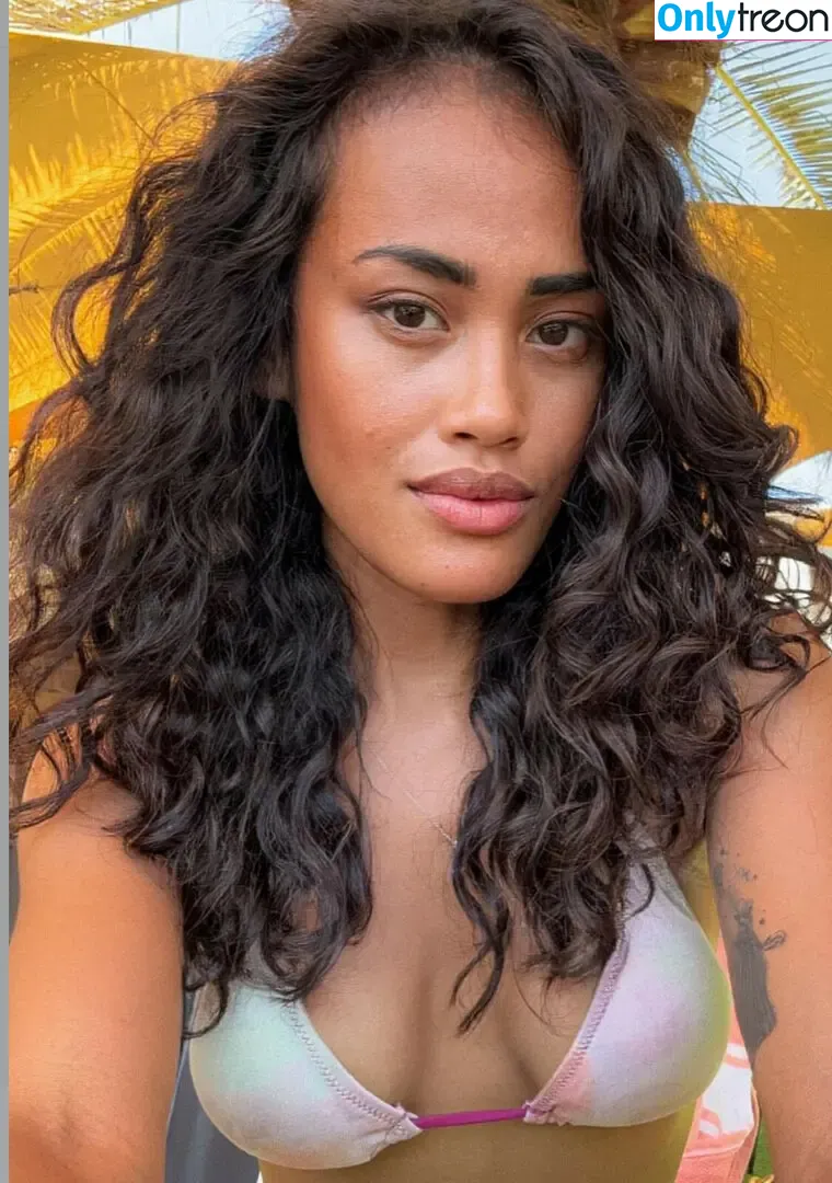 Kiana.pix nude photo #0035 (kianadoesit)