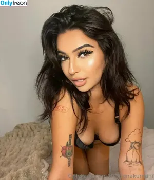  nude photo #0001