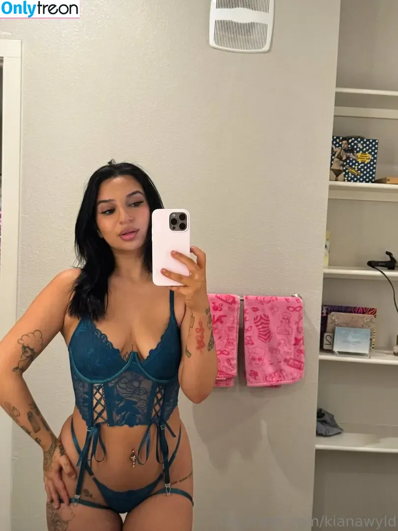 kianawyld nude photo #0060 (kianawyld)